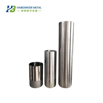 Valset titanium rør